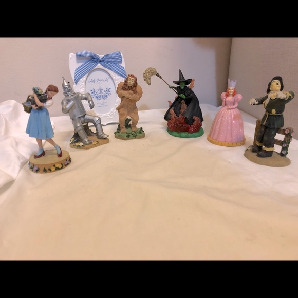Enesco 6in wizard of oz figurines